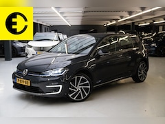 Volkswagen e-Golf - E-DITION | 93% SOH | Parkeersensoren | Keyless start