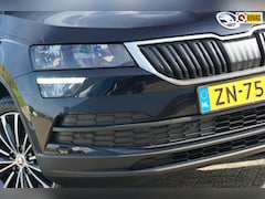 Skoda Karoq - 1.0 TSI Ambition Business Automaat - Magic Black - 18''/Carplay/Camera