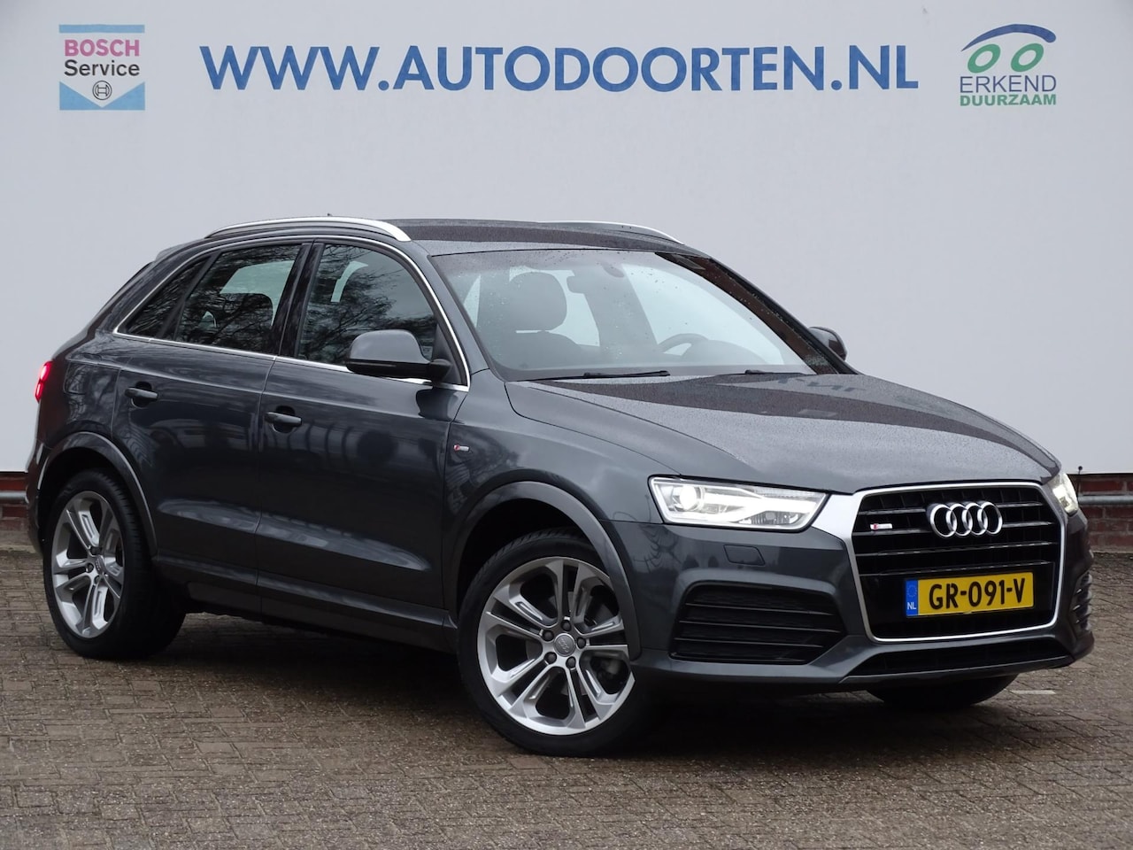 Audi Q3 - 1.4 TFSI CoD S Edition|Trekhaak|All Season|Origineel NL - AutoWereld.nl