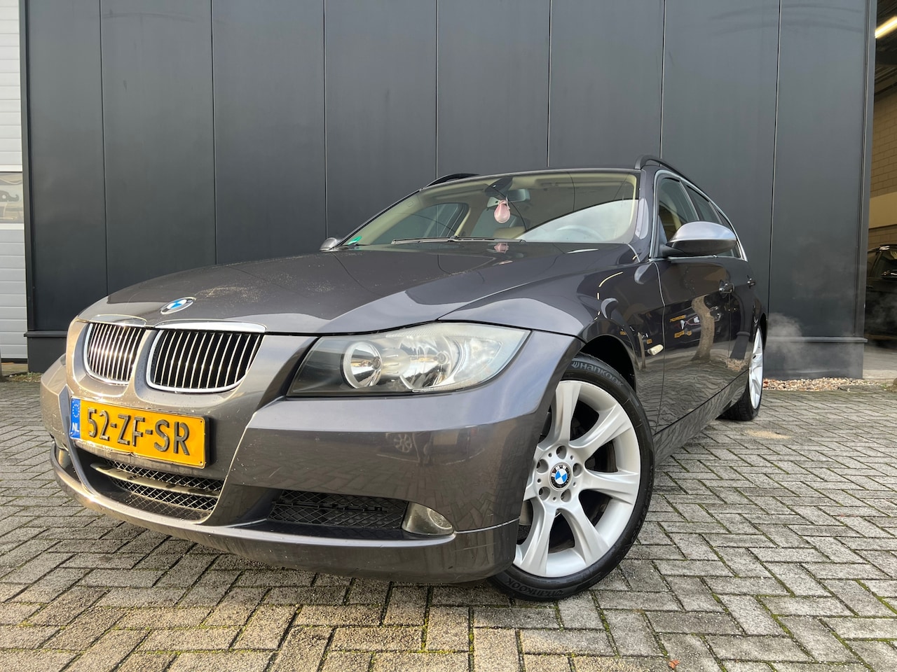 BMW 3-serie Touring - 325i '08 Leer/Navi/18'Lmv/Nap/Apk11-26! - AutoWereld.nl
