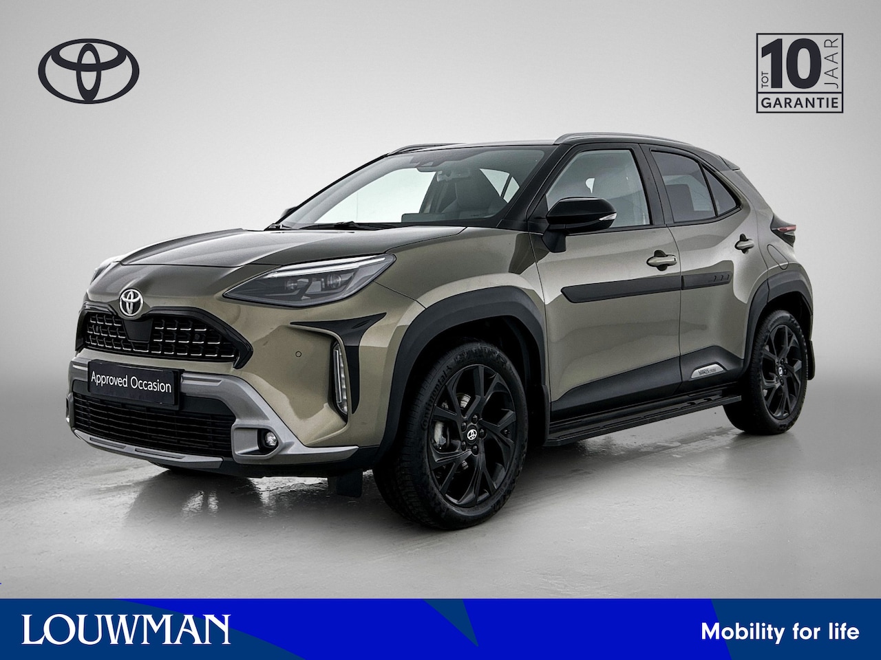 Toyota Yaris Cross - 1.5 Hybrid Adventure AWD | 4 wiel aangedreven auto | Premium uitgevoerd | Panodak | - AutoWereld.nl