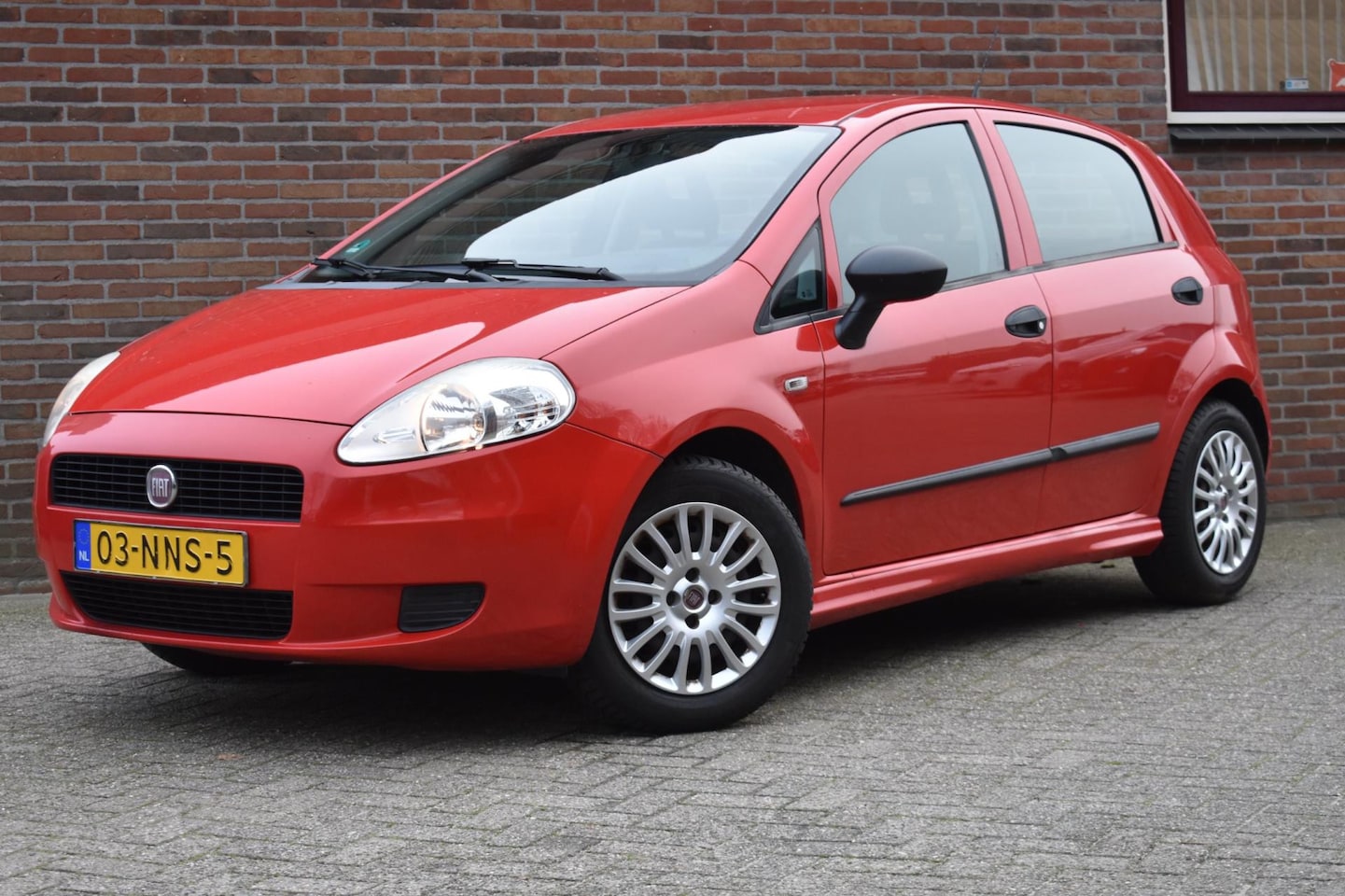 Fiat Grande Punto - 1.3 M-Jet Actual '10 ZO MEE - AutoWereld.nl