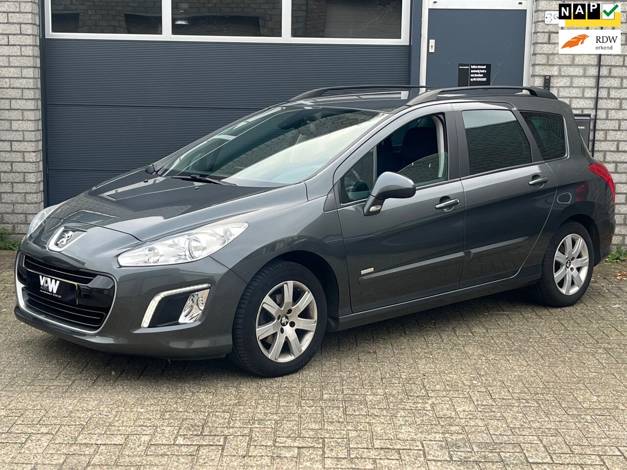 Peugeot 308 SW - 1.6 VTi Style NL auto cruise control trekh N.A.P. - AutoWereld.nl