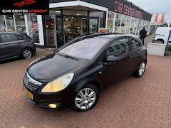 Opel Corsa - 1.4-16V Cosmo airco cruise control zeer nette 3drs