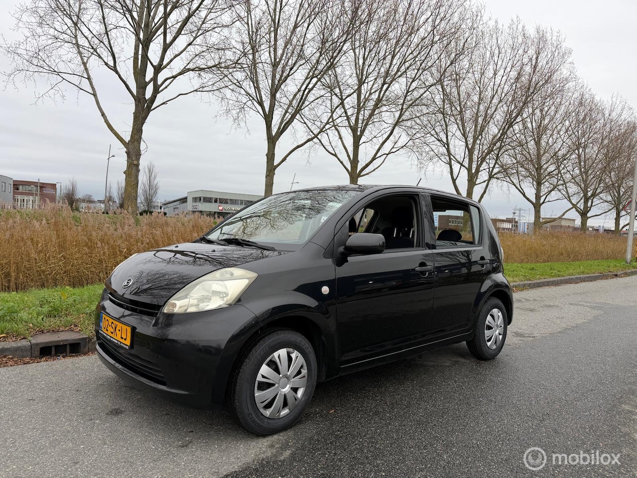 Daihatsu Sirion 2 - 1.0-12V Trend 1.0-12V Trend - AutoWereld.nl