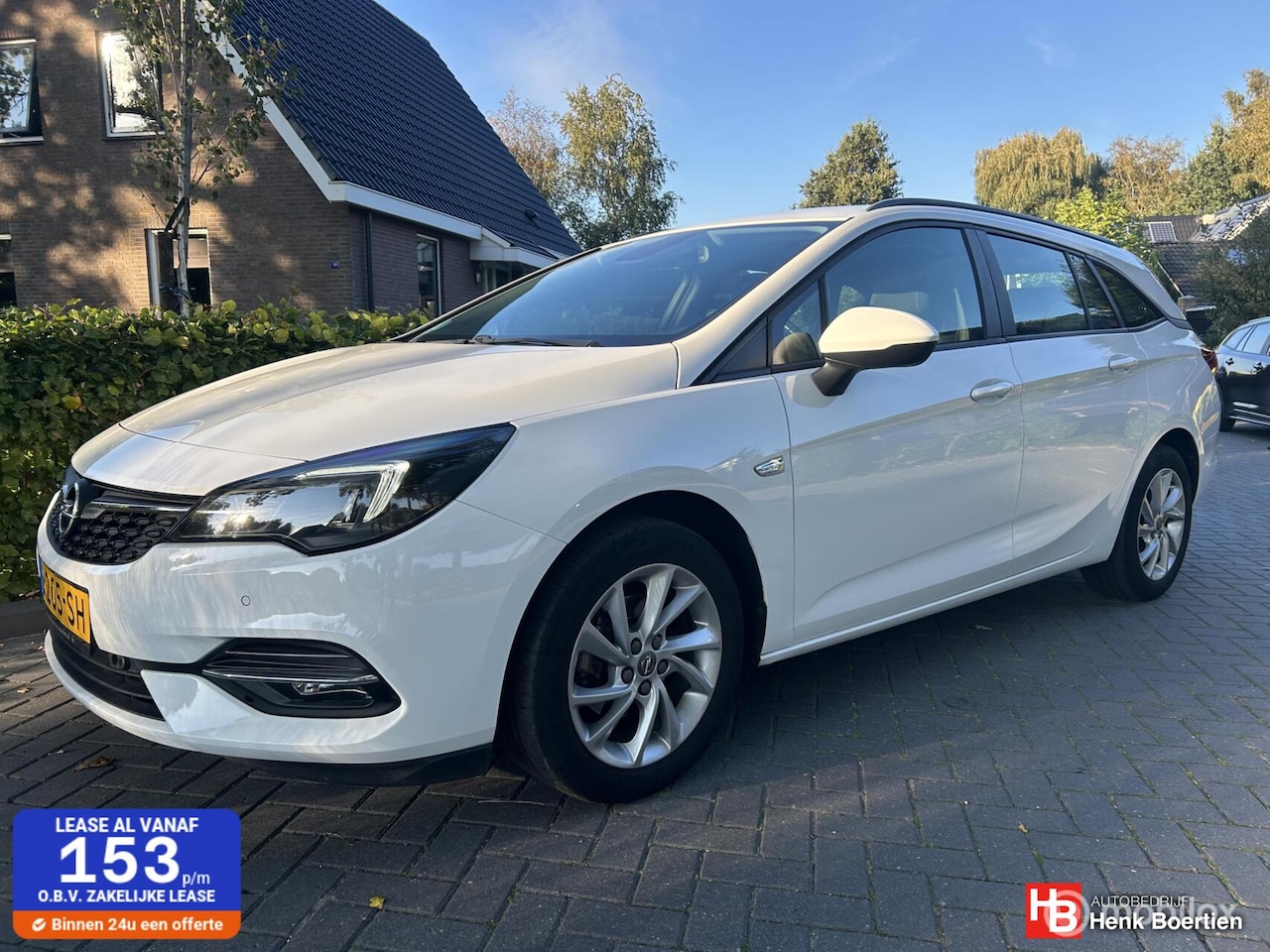 Opel Astra Sports Tourer - 1.2 Blitz Elegance 1.2 Blitz Elegance - AutoWereld.nl