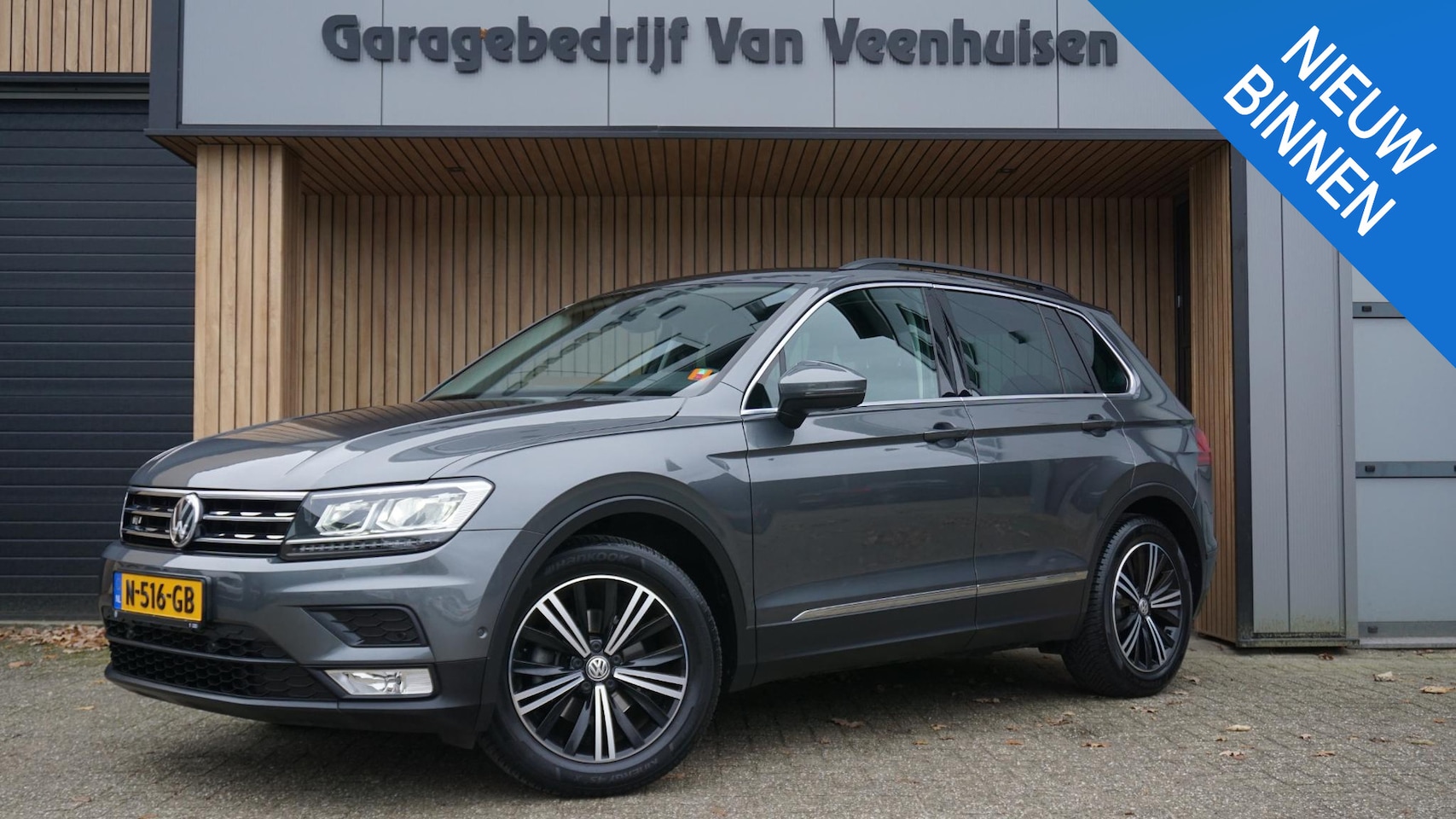 Volkswagen Tiguan - 1.5 TSI 150pk DSG Comfortline LED Trekhaak 18inch LM Keyless A-Camera Adap-Cruise Navi 804 - AutoWereld.nl