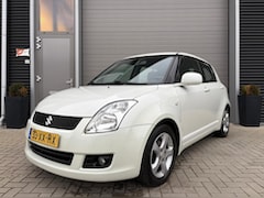 Suzuki Swift - 1.3 Shogun/Airco/Trekhaak/Lichtmetaal/
