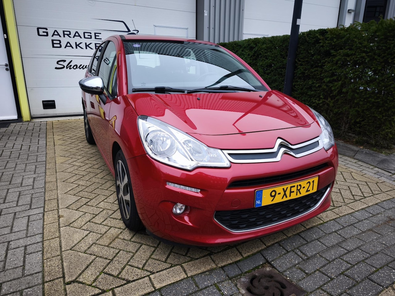 Citroën C3 - 1.2 PureTech Collection Airco | Cruise Control | Isofix | NW Airbag - AutoWereld.nl