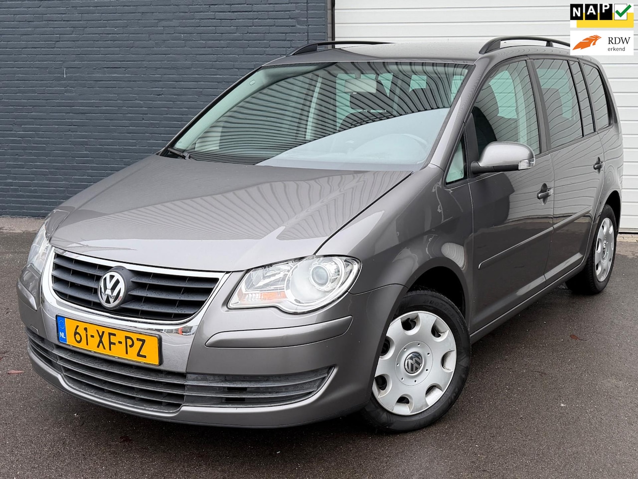 Volkswagen Touran - 1.4 TSI Comfortline Business XENON/CRUISE/NAVI/AIRCO - AutoWereld.nl