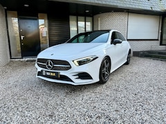 Mercedes-Benz A-klasse - 180 AMG | Pano | Ambient Lights | Enz
