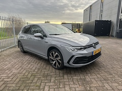 Volkswagen Golf - 1.5 eTSI R-Line Business