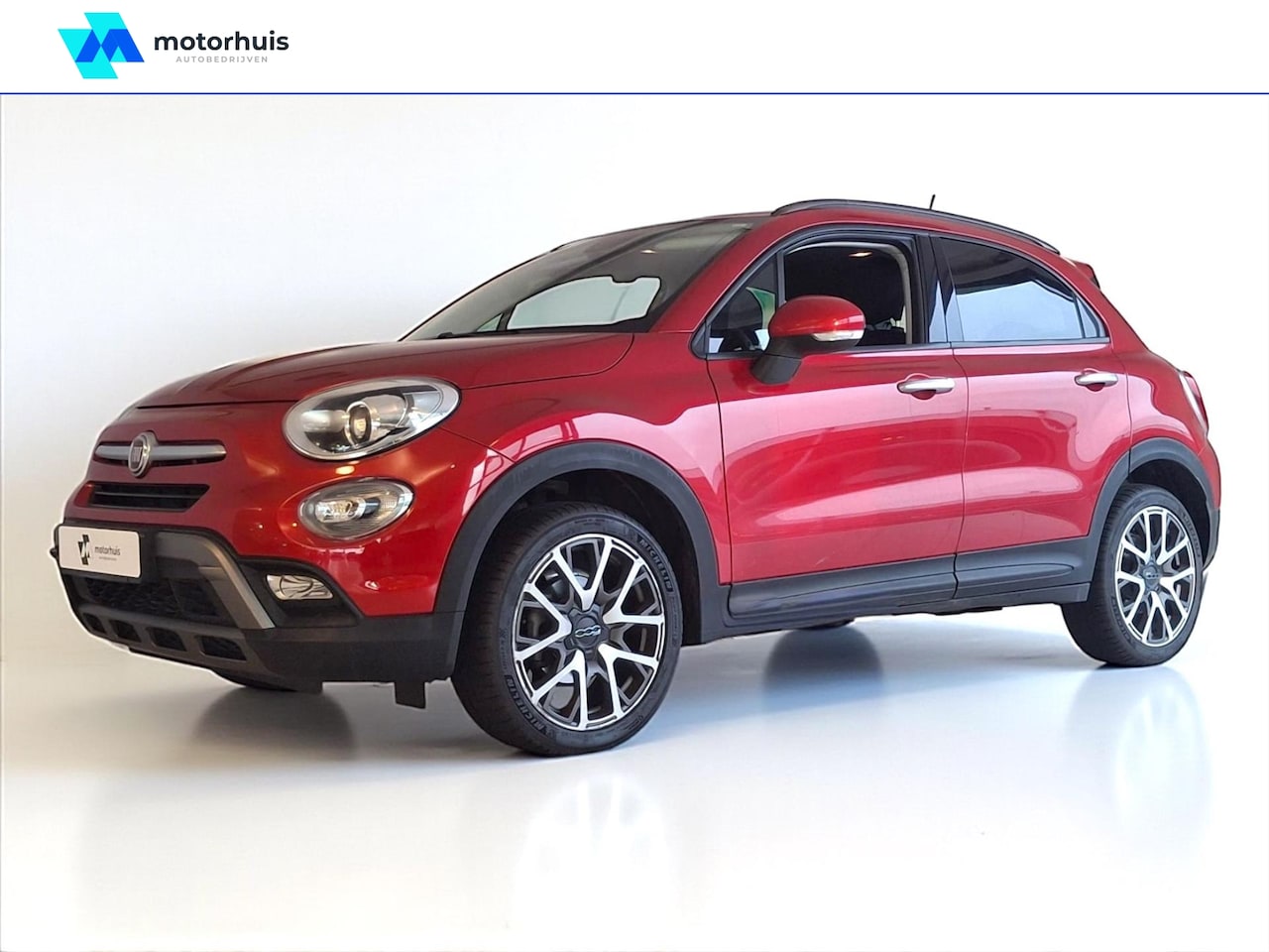 Fiat 500 X - Cross 1.4 Turbo MultiAir 140pk Cross Plus AUTOMAAT TREKHAAK NAVI WINTERPACK - AutoWereld.nl