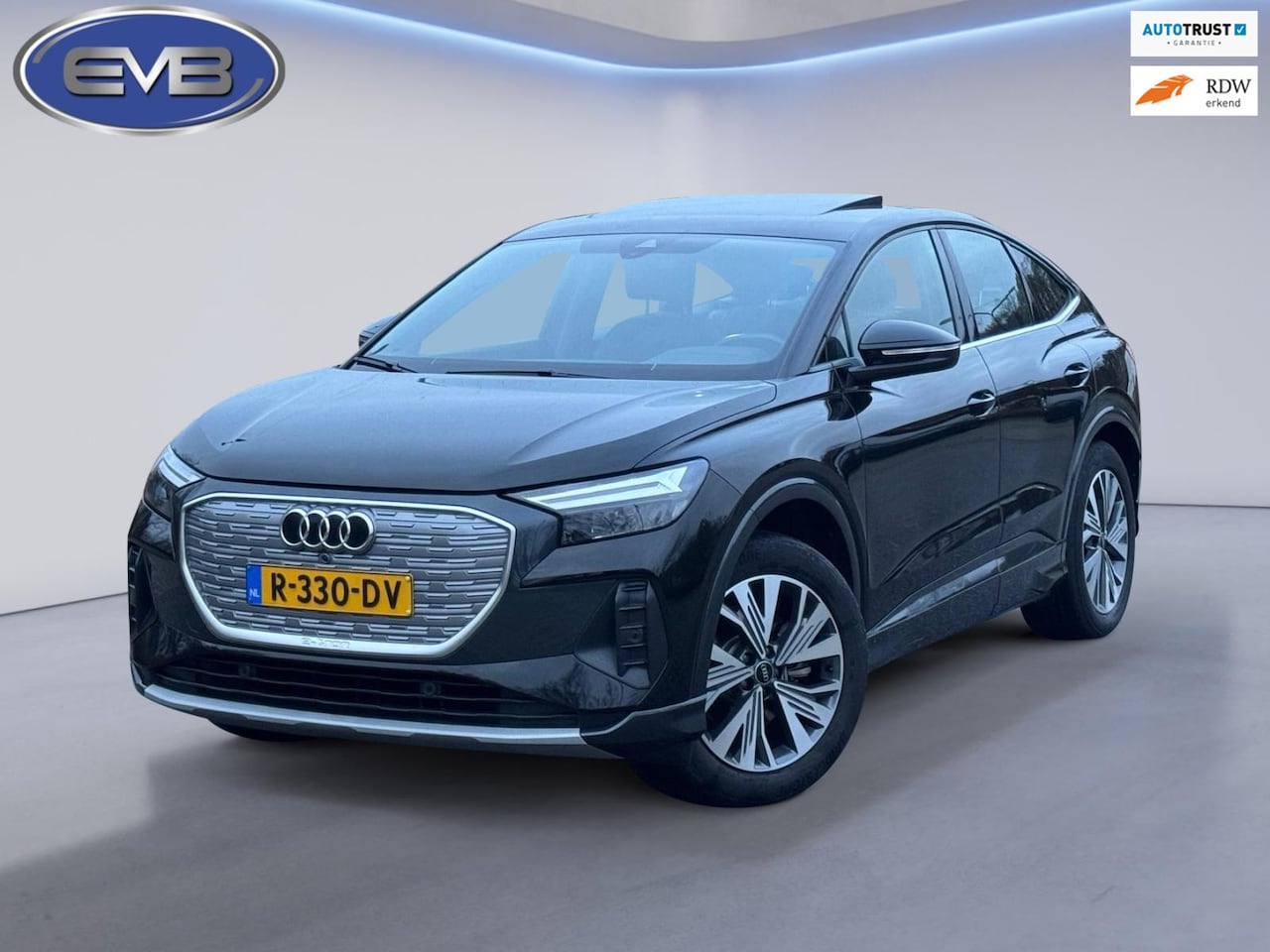 Audi Q4 Sportback e-tron - 35 Launch edition Advanced Plus 55 kWh, panoramadak, leder, trekhaak, stoelverwarming - AutoWereld.nl
