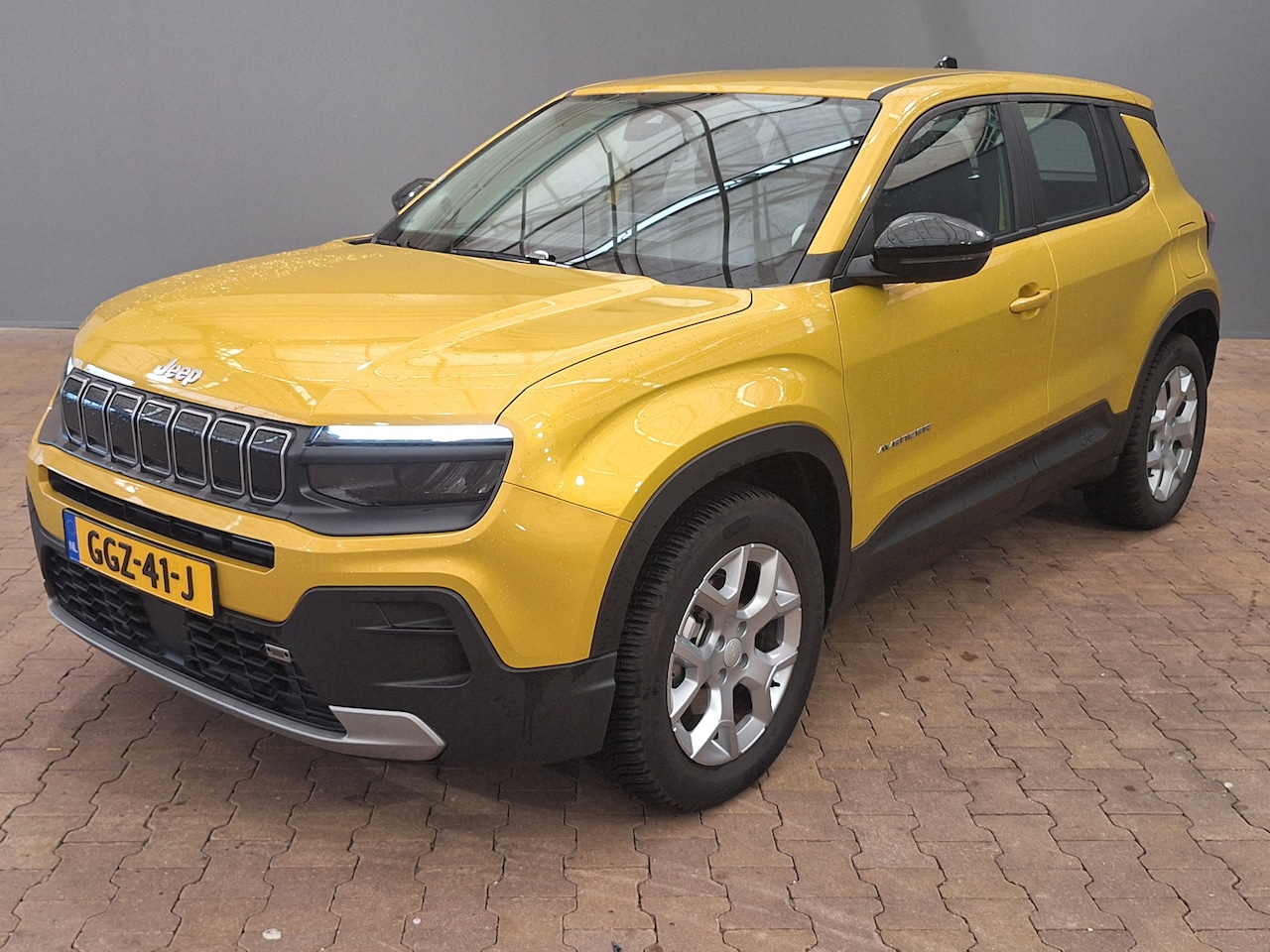 Jeep Avenger - Altitude 54 kWh Navigatie | Keyless | Elektrische achterklep | | Apple Carplay/Android Aut - AutoWereld.nl