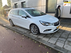 Opel Astra Sports Tourer - 1.6 Turbo Innovation Nap Schuifdak Automaat
