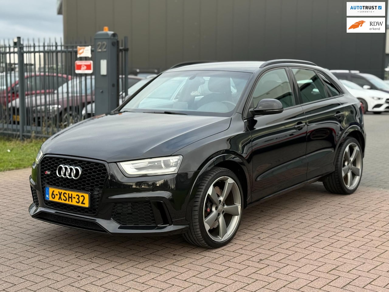 Audi Q3 - 2.5 TFSI RS Q3 Quattro 310PK 2014 Nieuwstaat! 1e Eigenaar!! - AutoWereld.nl