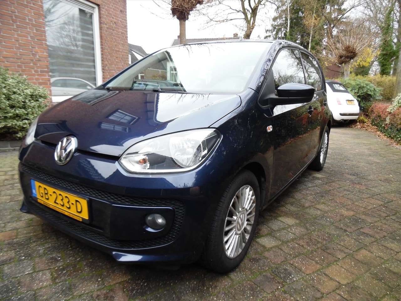 Volkswagen Up! - 1.0 44KW/60PK 5-DRS Highline Executive Plus - AutoWereld.nl