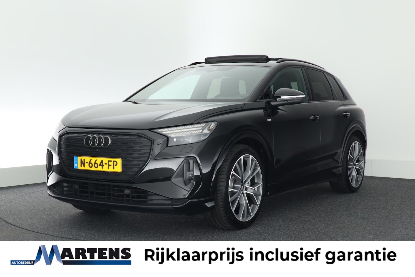 Audi Q4 e-tron - 40 Launch edition S Competition 77 kWh 204pk Sonos HUD Trekhaak Camera Stoelverwarming Pan - AutoWereld.nl