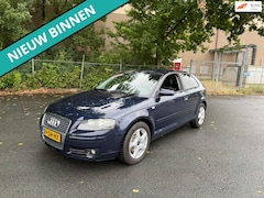 Audi A3 - 1.6 Ambiente LEUKE AUTO RIJDT EN SCHAKELT GOED