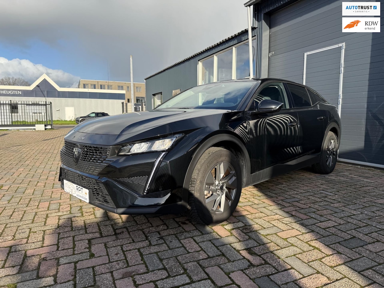 Peugeot 408 - 1.6 HYbrid Allure 180 EAT8 1.6 HYbrid Allure 180 EAT8 - AutoWereld.nl