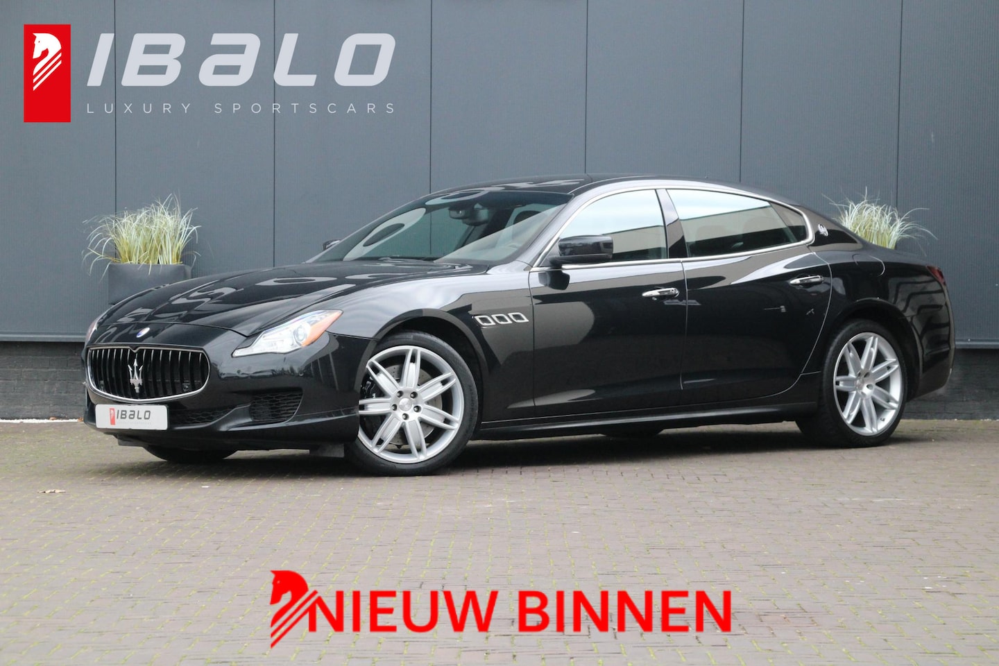 Maserati Quattroporte - 3.8 V8 GTS 3.8 V8 GTS - AutoWereld.nl