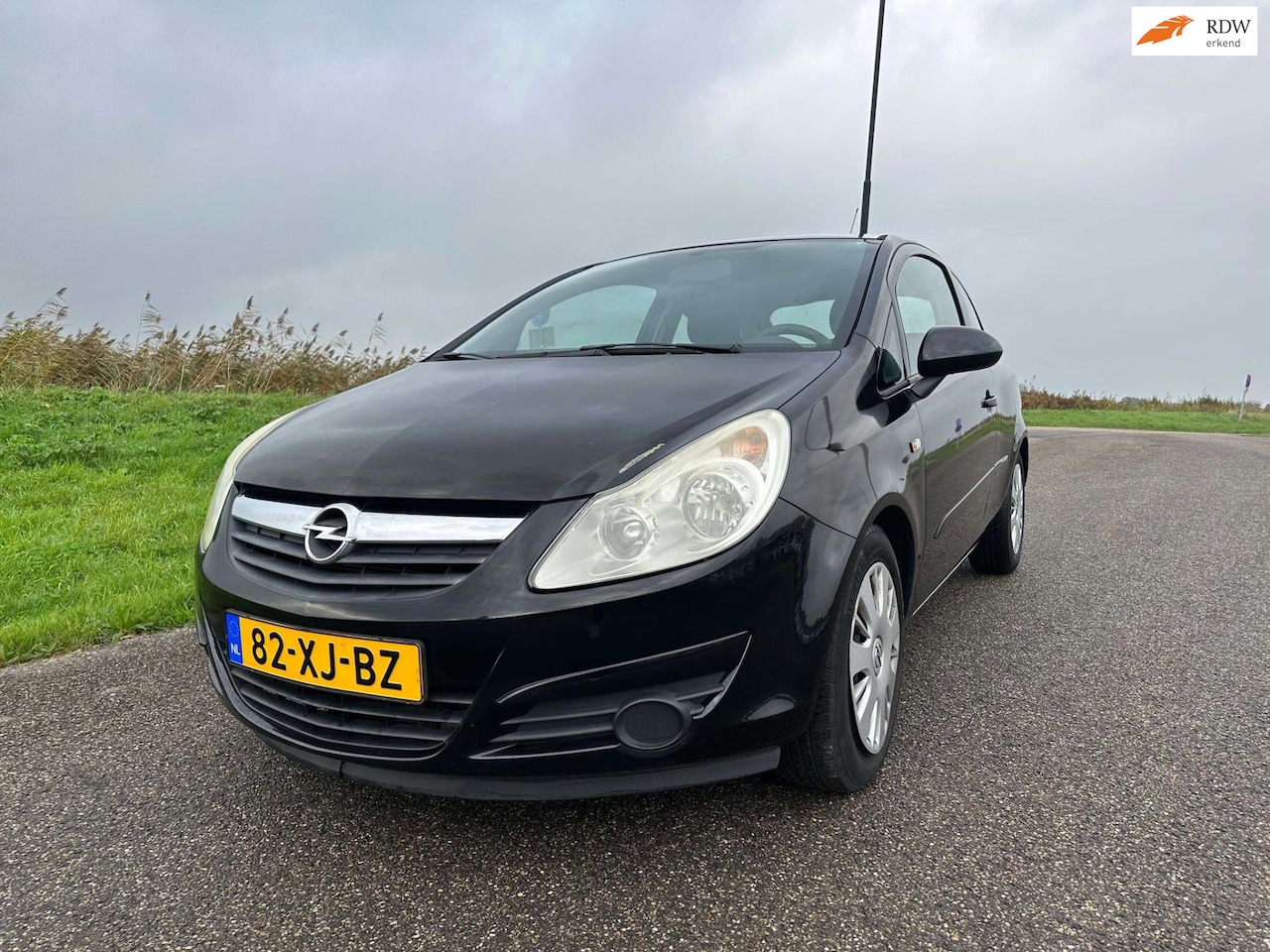 Opel Corsa - 1.4-16V Business lees advertentie ! - AutoWereld.nl
