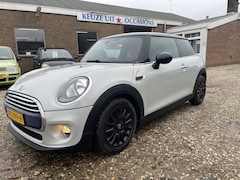 MINI Cooper - 1.5 Serious Business 70085 KM