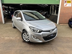 Hyundai i20 - 1.4i i-Motion|AUTOMAAT/TRHK/AIRCO KM 102750