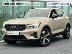 Volvo XC40 - 2.0 B4 Plus Dark Harman-Kardon premium sound system, Electr. verstelbare voorstoelen, Verw