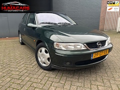 Opel Vectra - 1.6-16V Business Edition | automaat|Airco|Nap