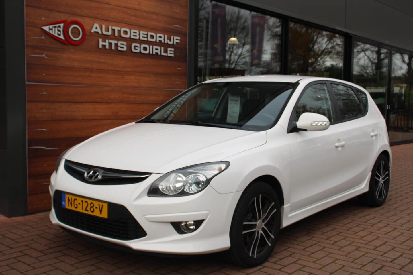 Hyundai i30 - 1.4i i-Drive Cool 1.4i i-Drive Cool - AutoWereld.nl