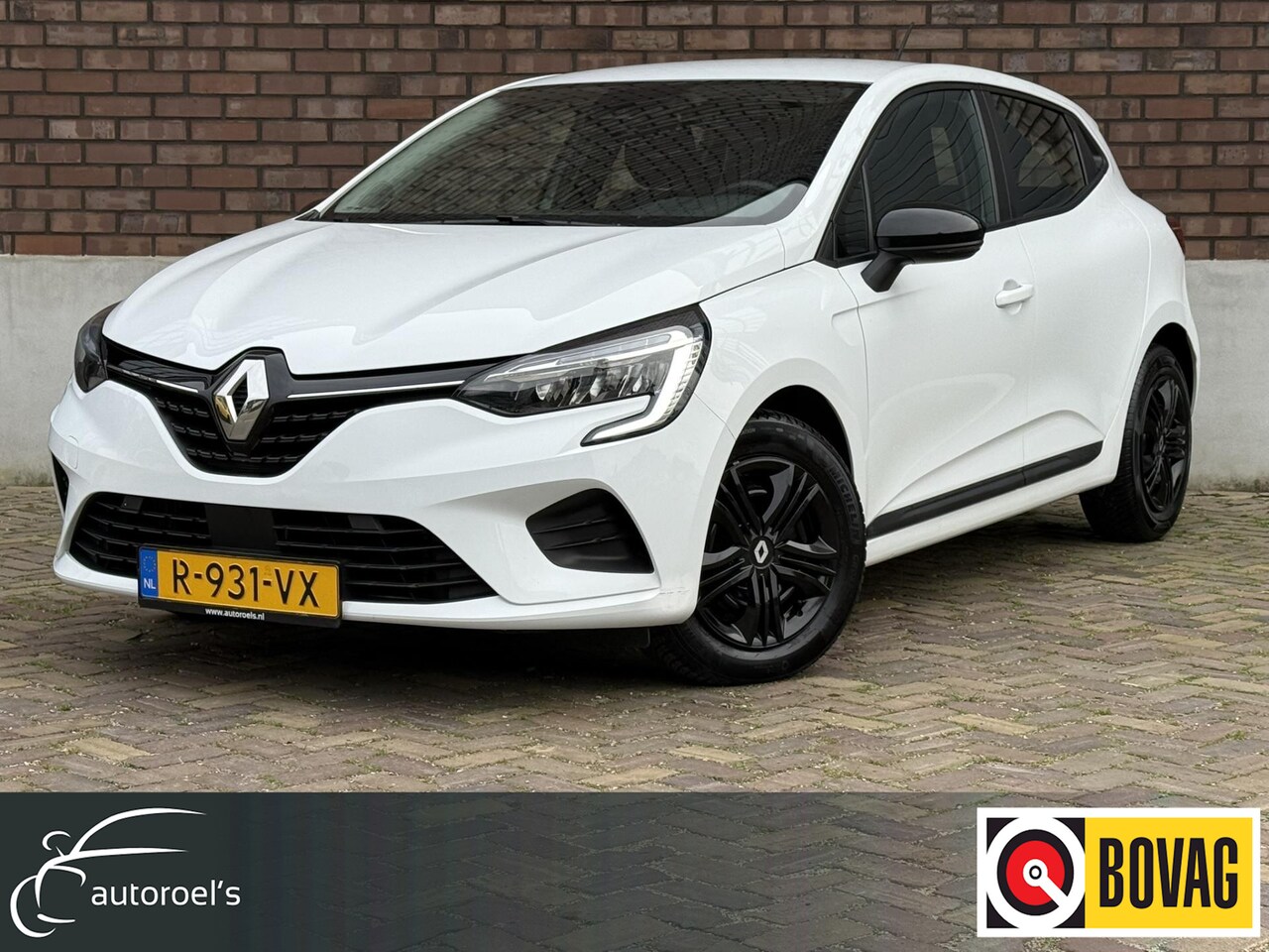 Renault Clio - 1.0 TCe 90 Equilibre / Navigatie / Apple CarPlay - Android / 1e Eigenaar / ALL-Season band - AutoWereld.nl