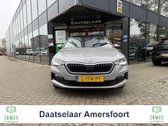 Skoda Scala - 1.0 TSI Style Automaat Panoramadak/stoelverwarming/Trekhaak