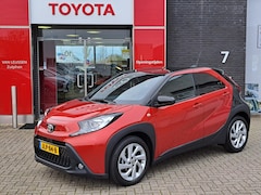 Toyota Aygo X - PULSE AUTOMAAT CAMERA STOELVERW. CLIMA 17"LM-VELGEN ADAPTIVE CRUISE PRIVACY-GLASS