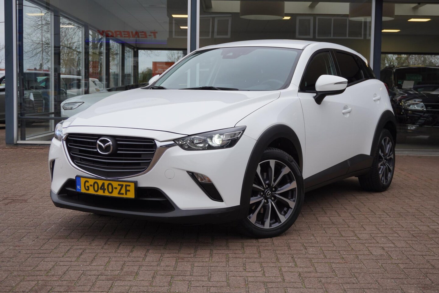 Mazda CX-3 - 2.0 SkyActiv-G 120 Sport Selected | Handbak | Airco | Navigatie | Elek. pakket | LM velgen - AutoWereld.nl