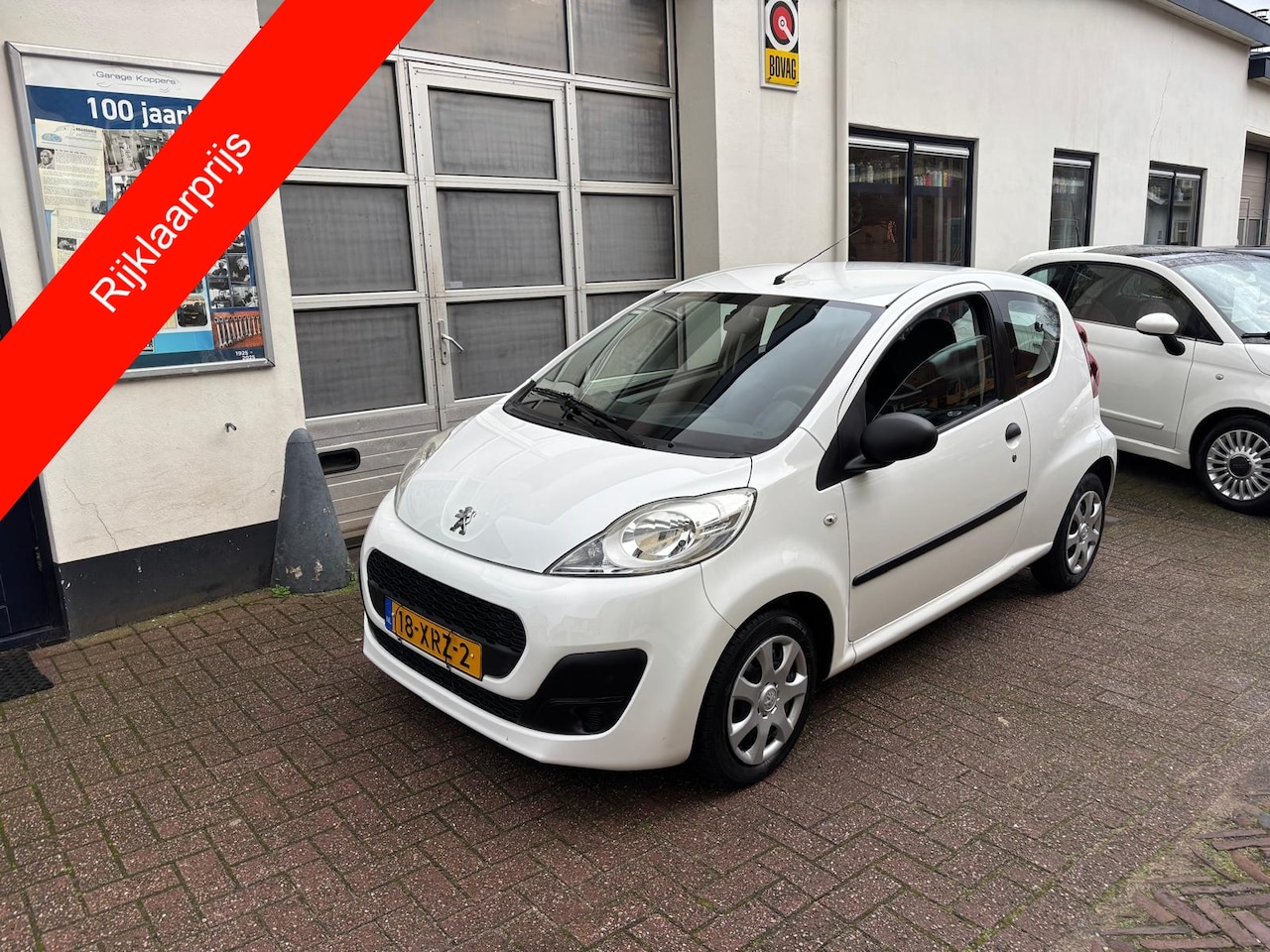 Peugeot 107 - 1.0 68PK 3D Access Pack Accent - AutoWereld.nl