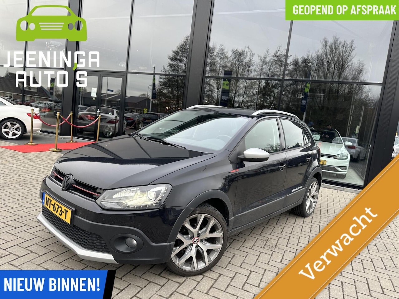 Volkswagen Polo - 1.2 TSI Cross R|Stoelverwarming|Navi|Camera - AutoWereld.nl