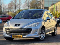 Peugeot 308 - 1.6 VTi XS | Climate control | Panoramadak | APK 18-07-2026 | Parkeersenoren | Trekhaak |