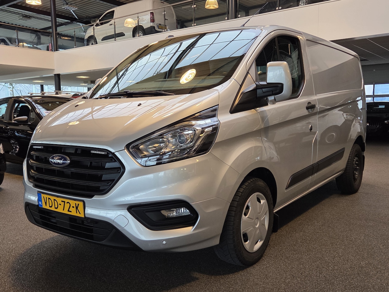 Ford Transit Custom - 300 2.0 TDCI L1H1 Trend 300 2.0 TDCI L1H1 Trend - AutoWereld.nl