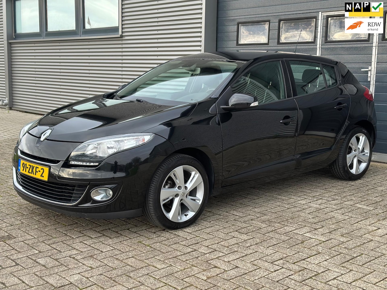 Renault Mégane - 1.2 TCe Collection NAVI - LM VELGEN - TREKHAAK - NETTE STAAT! - AutoWereld.nl
