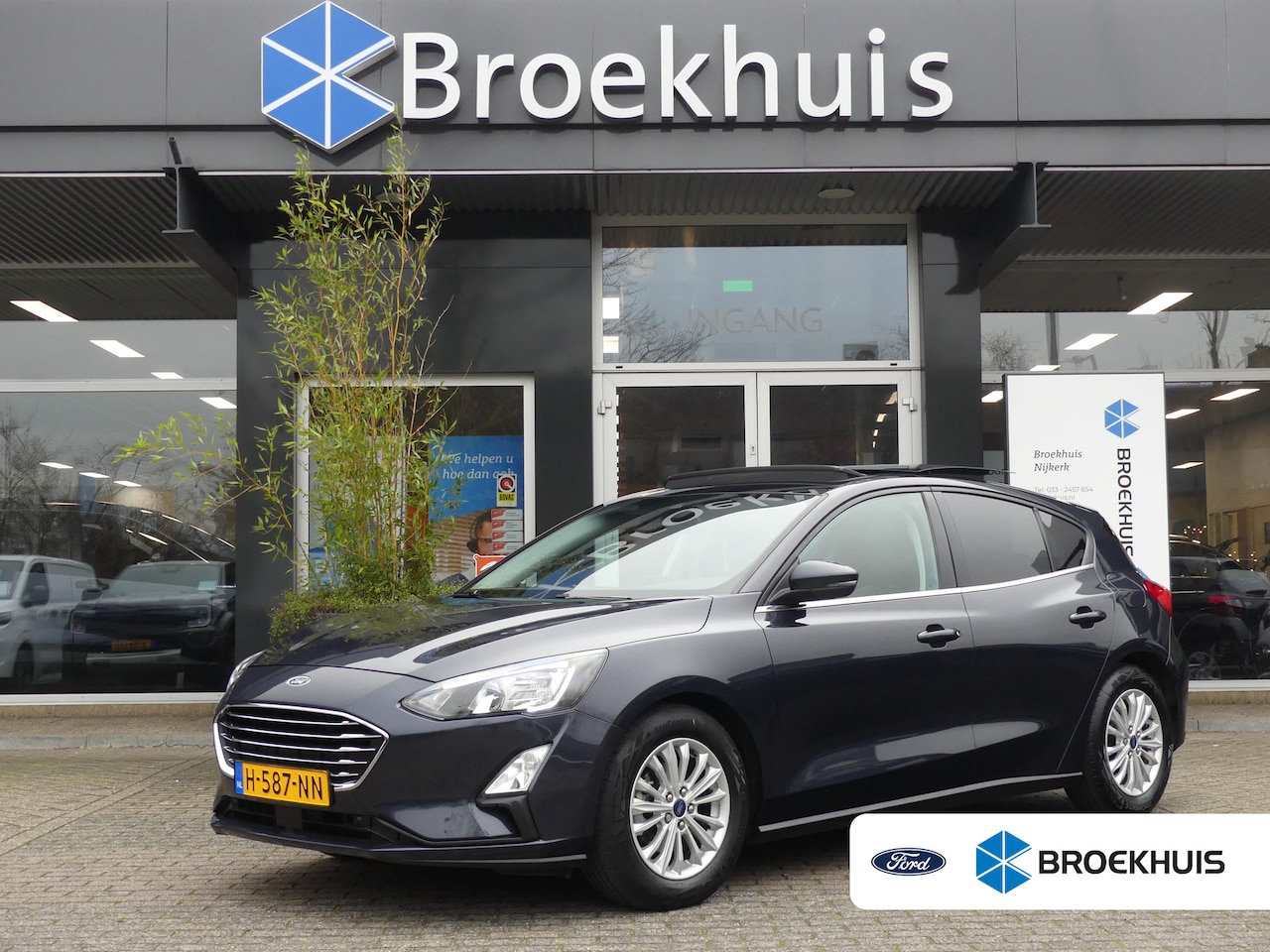Ford Focus - 1.0 EcoBoost 125PK Titanium Business | PANORAMADAK | STOEL+STUUR+VOORRUITVERWARMING | NAVI - AutoWereld.nl