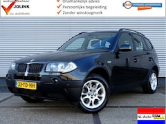 BMW X3 - 2.0i 16V Executive 4x4 I NL-Auto I Clima I Navi I Cruise I Youngtimer I