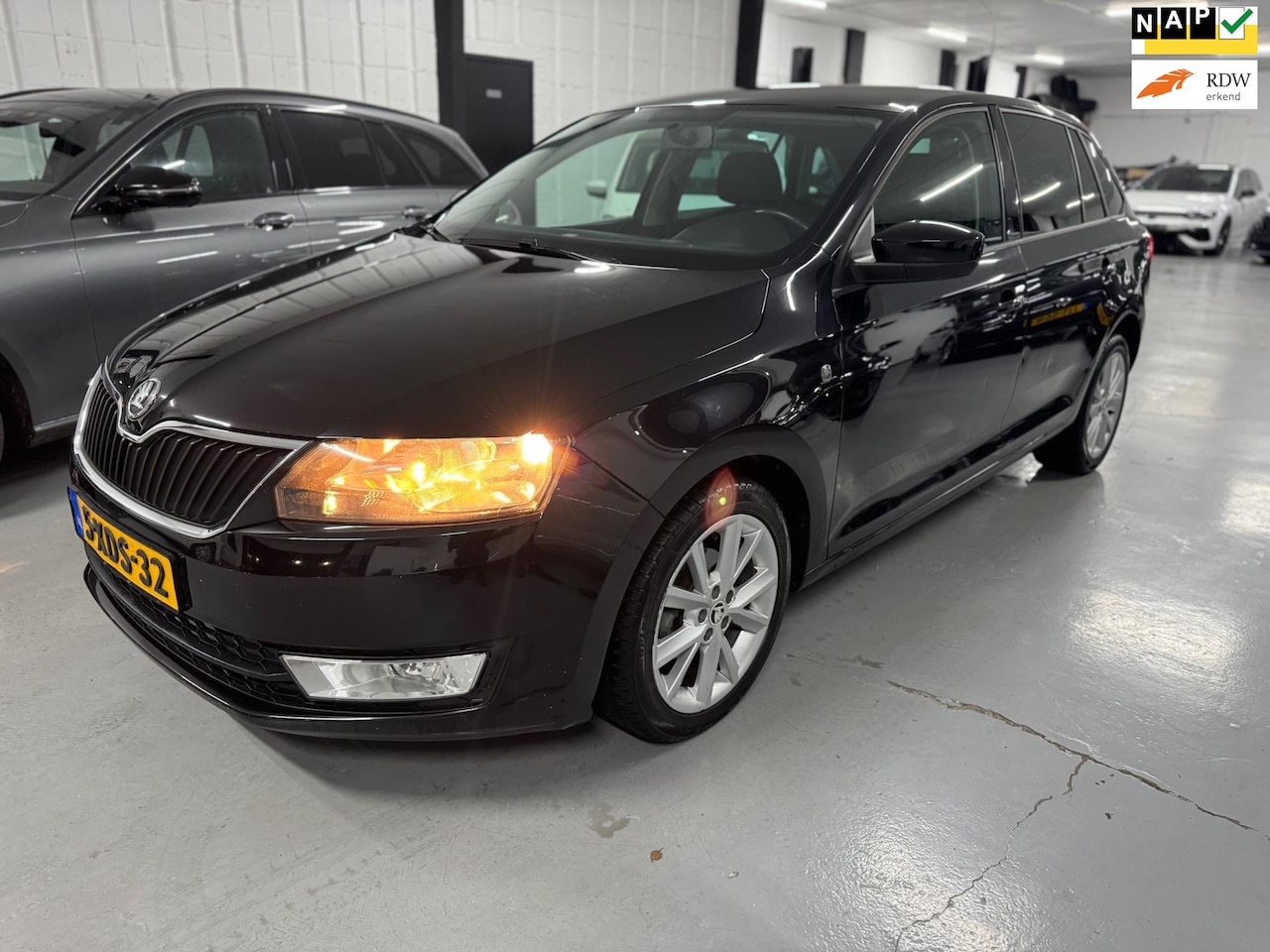 Skoda Rapid Spaceback - 1.2 TSI Greentech Ambition Businessline 1.2 TSI Greentech Ambition Businessline - AutoWereld.nl