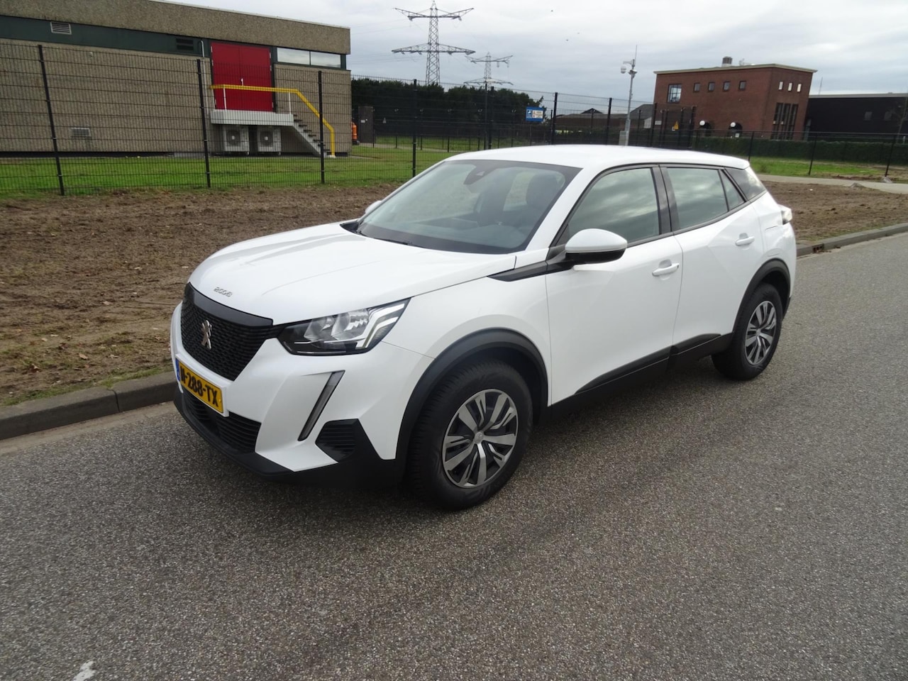 Peugeot 2008 - 1.2 PureTech Active 1.2 PureTech Active - AutoWereld.nl