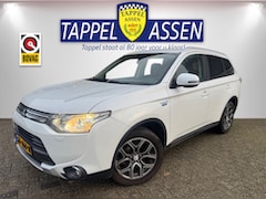 Mitsubishi Outlander - 2.0 PHEV Executive Edition XLine Camera/Trekhaak/Rocksford audio