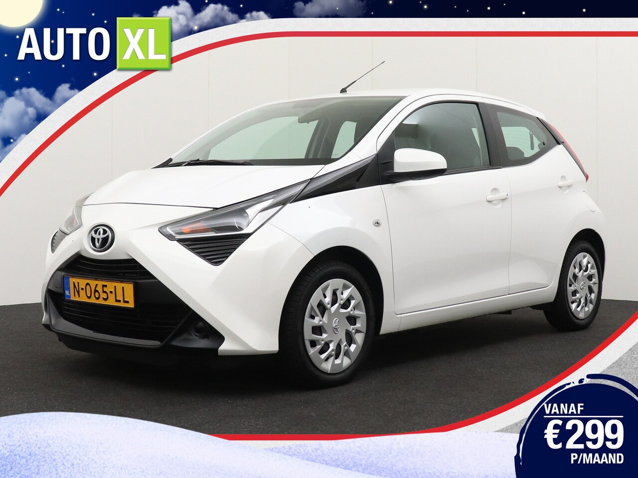 Toyota Aygo - 1.0 VVT-i X-play Camera Navi Carplay LED - AutoWereld.nl