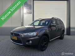 Mitsubishi Outlander - 2.0 Instyle