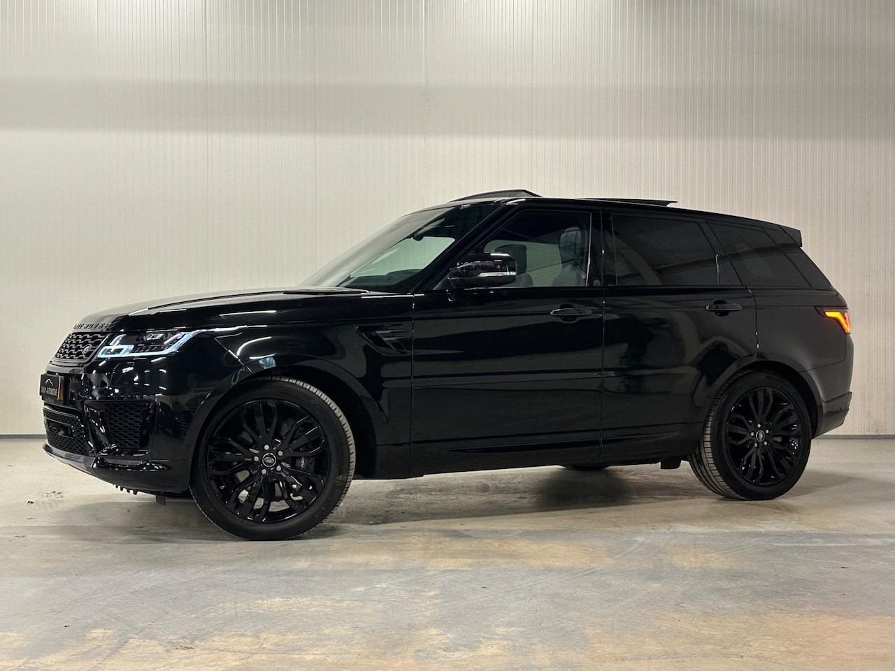 Land Rover Range Rover Sport - 2.0 P400e Autobiography Dynamic | PANO | BLACK PACK | MERIDIAN | SOFT CLOSE - AutoWereld.nl