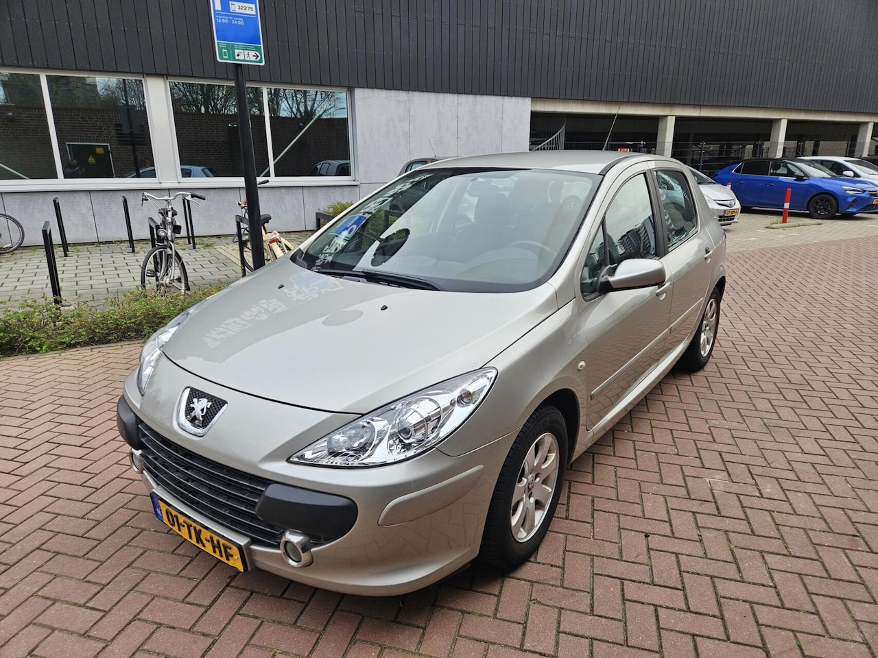 Peugeot 307 - 1.6-16V Airco Cruise - AutoWereld.nl